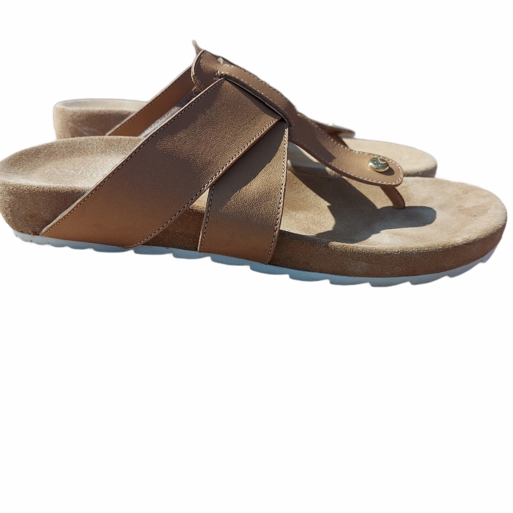 Donald J Pliner leather sandals Tan Size 6